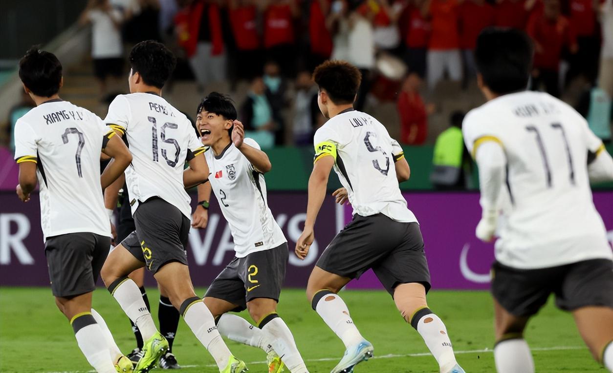 开云体育app官网-国足3:0越南进决赛,名宿范志毅做出精彩点评,简直句句说到点上